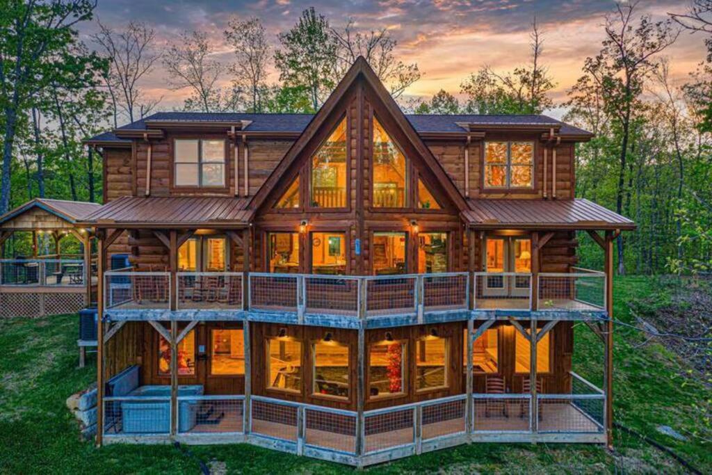 The Appalachian - Your Pigeon Forge Dream Cabin Севьервилл Экстерьер фото