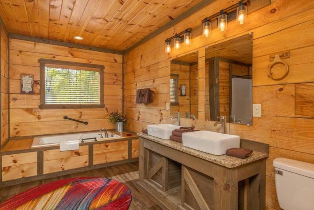 The Appalachian - Your Pigeon Forge Dream Cabin Севьервилл Экстерьер фото