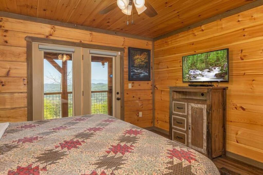 The Appalachian - Your Pigeon Forge Dream Cabin Севьервилл Экстерьер фото